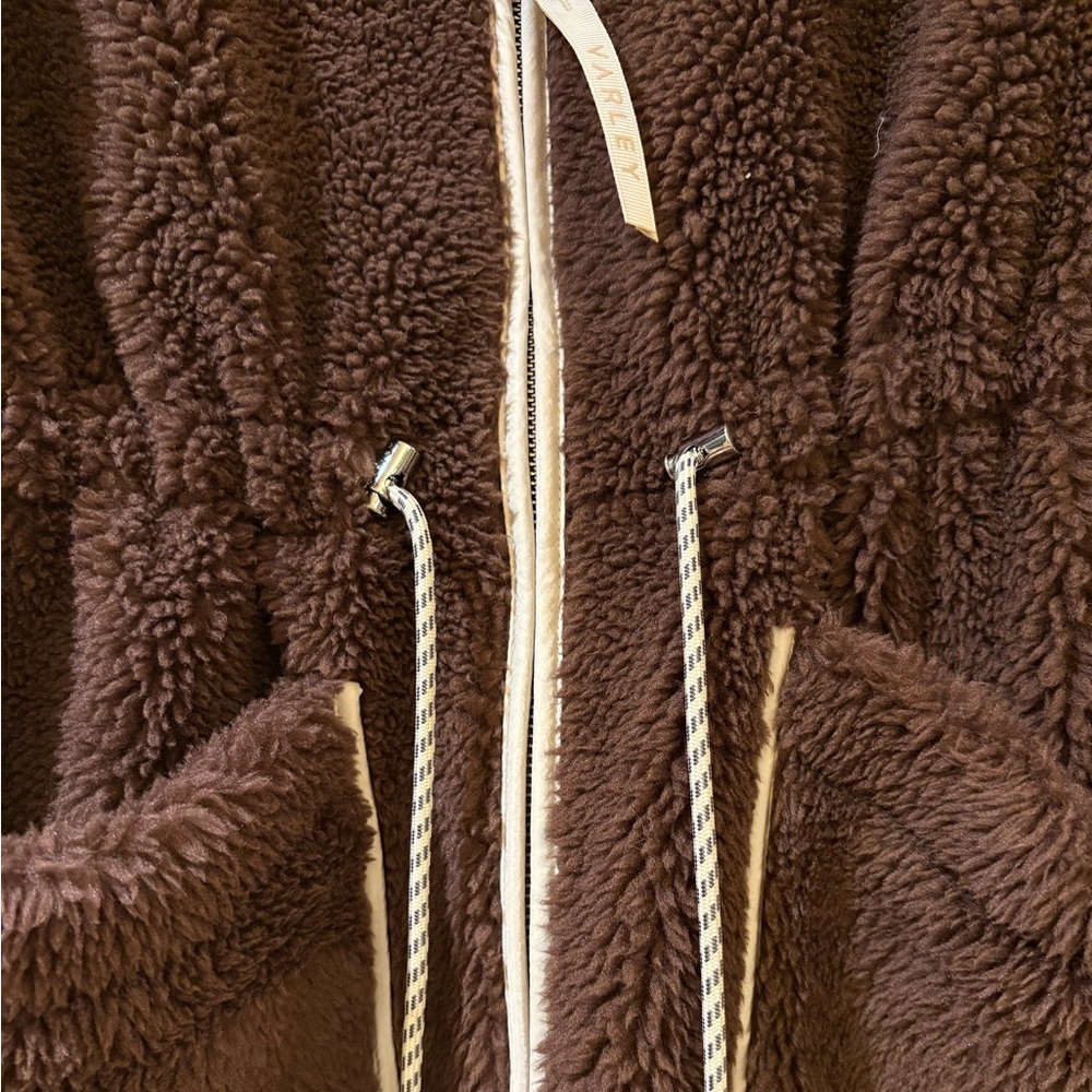 Varley Angelina Sherpa Coat - Picture 10 of 11
